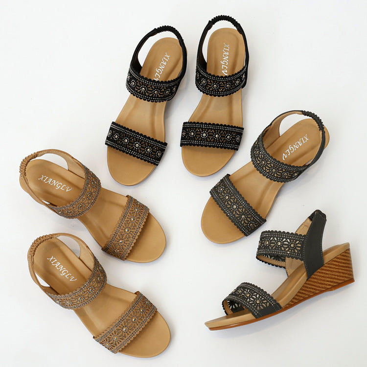 Sandales creuses à fleurs avec strass